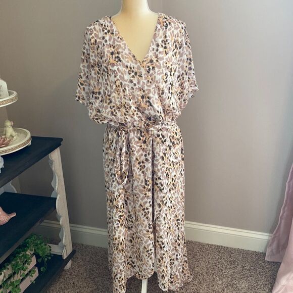 ❤️EUC EVRI Dress  (size 1X)❤️ - Picture 2 of 9